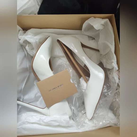 Michael Kors Collection Muse Runway Patent White Women's Heels SZ 37 - Picture 7 of 10